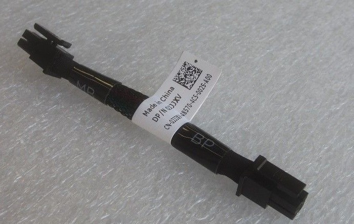 The DELL JJJXV FM120 rackmount server hard disk backplane power supply cable is connected