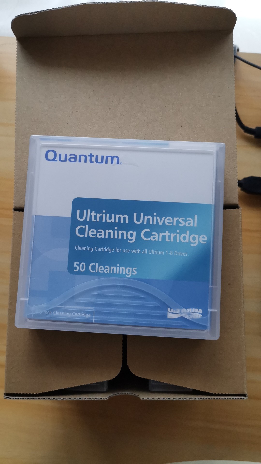 Quantum universal cleaning cartridge for LTO4 5 6 7 8