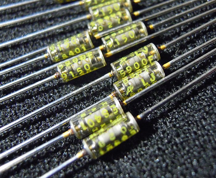 VISHAY RNR55C 11K 0.25W 2.7x7 Gold Tin lead HIFI resistor