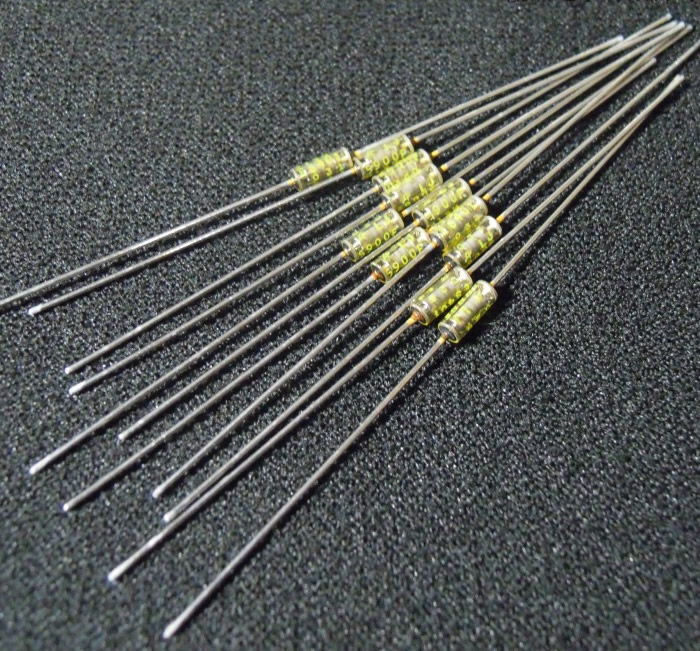 VISHAY RNR55C 768R 0.25W 2.7x7 Gold Tin lead HIFI resistor